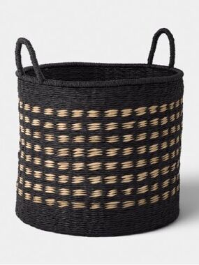 THRESHOLD NWT 16" Pattern Woven Decorative Basket w/Curved Handle Black/Natural